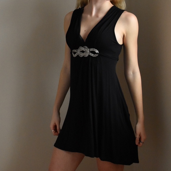 Black PAPAYA Mini Party Dress - Picture 2 of 4